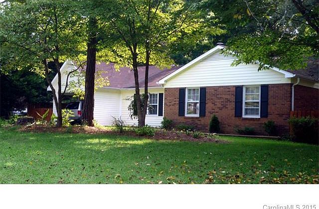 1st image of 8207 Willowlake Ct
