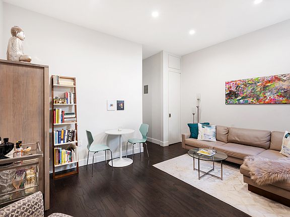4th image of 411 W 22nd St APT 1R