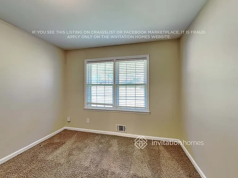 4555 Wesley Dr — Photo 13