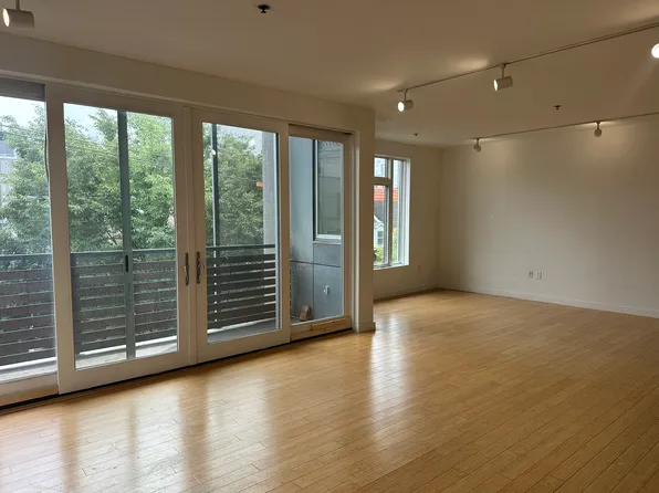 1112 N 3rd St APT 7, Philadelphia, PA 19123