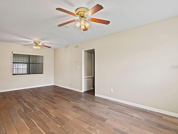 5th image of 2628 Martina Ave