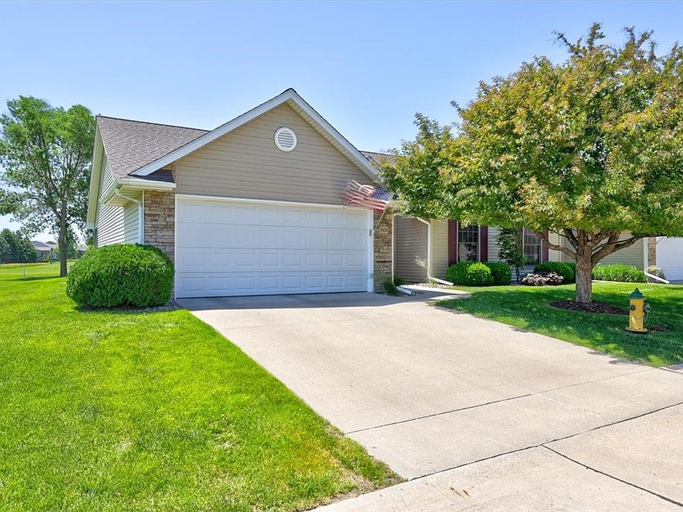 1st image of 3424 NE Bentgrass Ct
