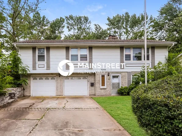 3705 E 113th Ter, Kansas City, MO 64137