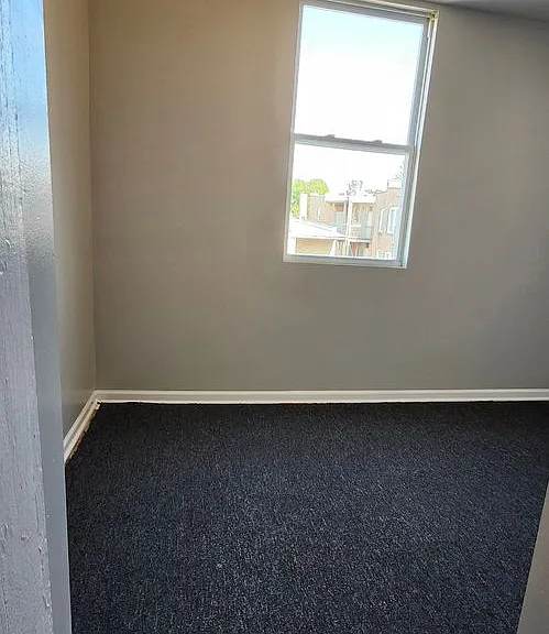 4633 Lawndale ALB — Photo 9