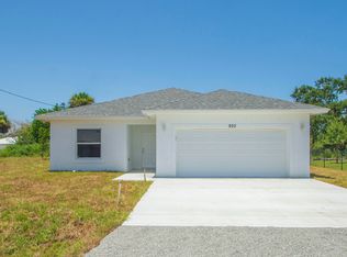 920 7th Pl, Vero Beach, FL 32962