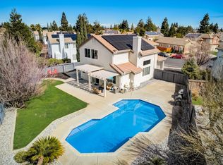 944 Dawnview Way, Vacaville, CA 95687