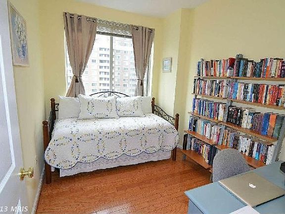 5th image of 3835 9th St N Ph 4W