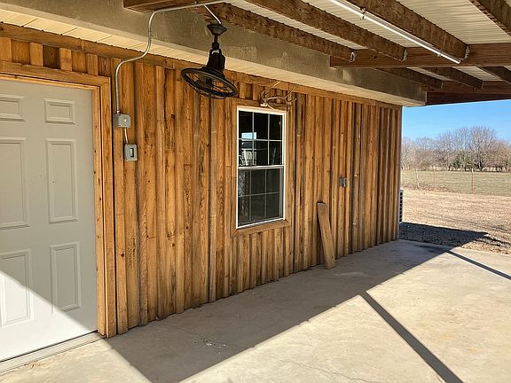 5th image of 593 Sunny Hill Rd