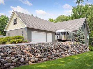 1121 W River St, Monticello, MN 55362
