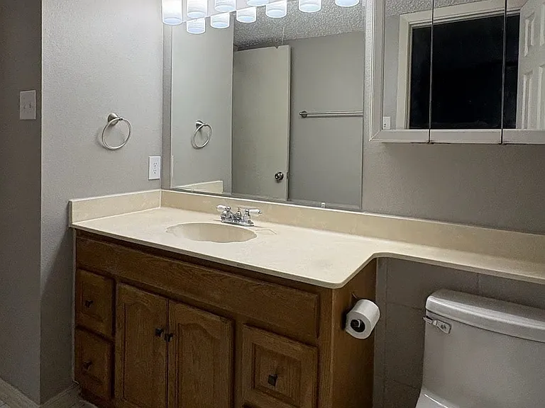 1206 High Valley Dr — Photo 12
