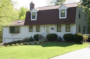 2nd image of 35 Pikes Hill Rd