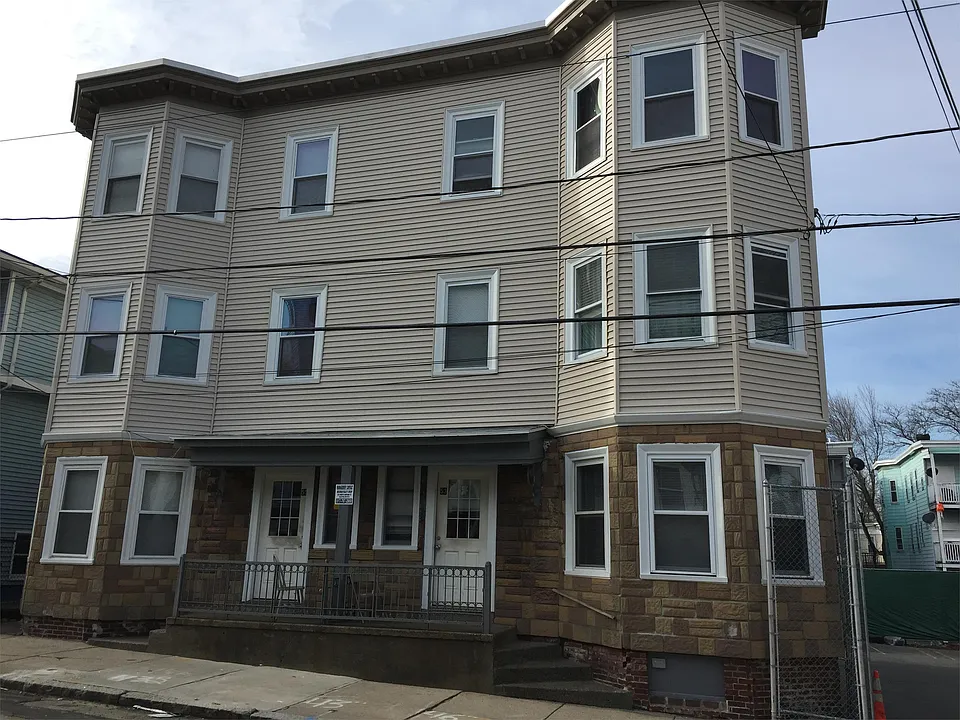55 Maverick St