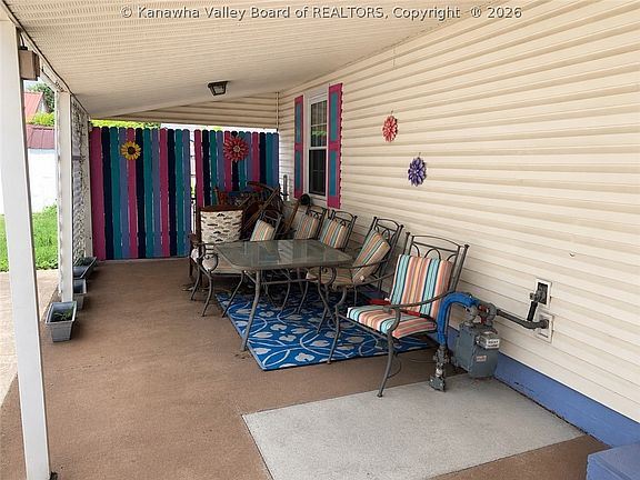 3rd image of 2644 Forrestal Ave