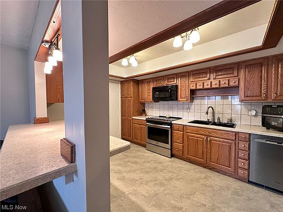 4th image of 11680 Harbour Light Dr
