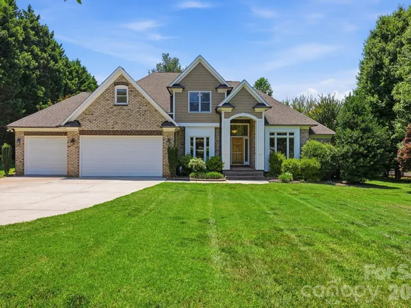 118 Broadbill Dr, Mooresville, NC 28117