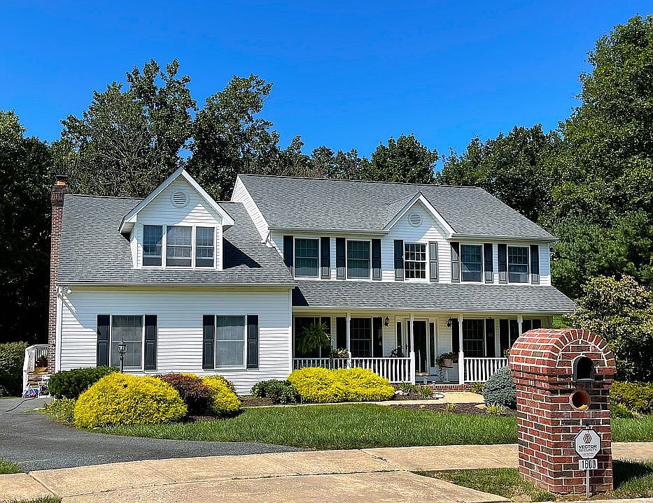 1st image of 1600 Lynndale Ct