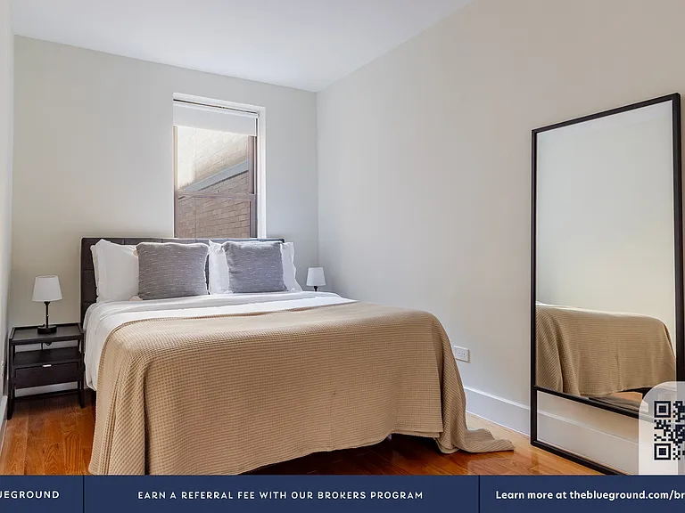 108 W 15th St #4-K — Photo 14