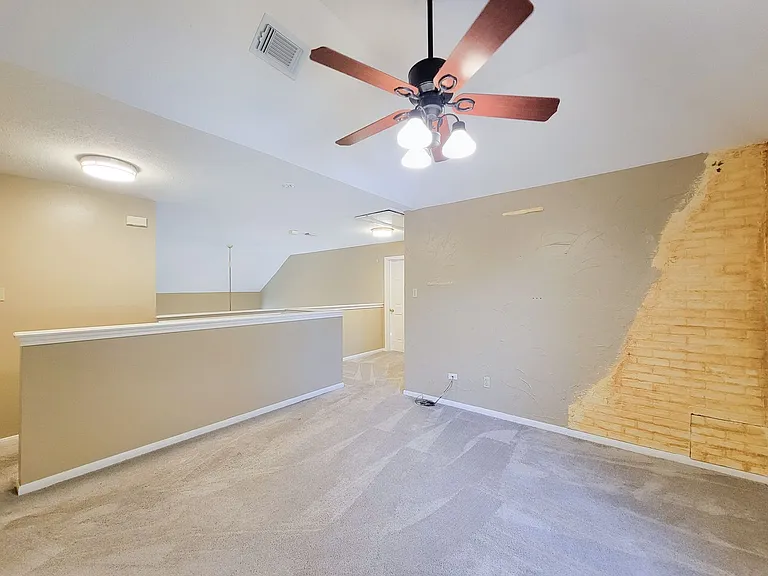 13602 Somersworth Dr — Photo 32