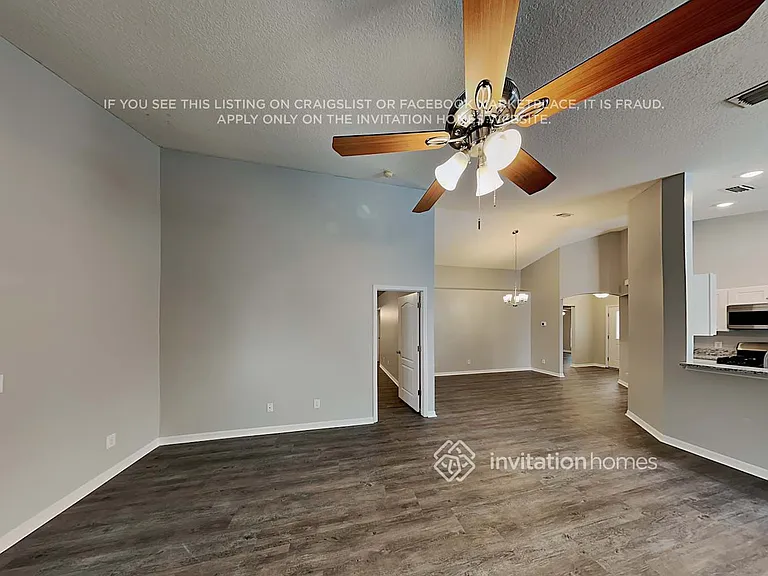 7614 Wiltshire Park Pl — Photo 5