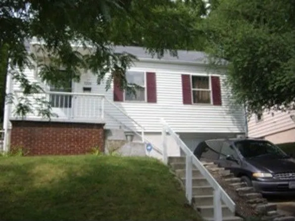 5226 Charloe St, Cincinnati, OH 45227