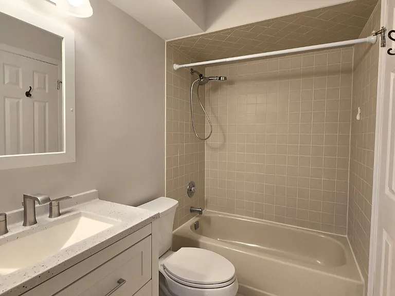 191 Jamestown Rd — Photo 10