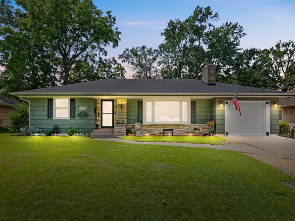 957 Hall Ave, West Saint Paul, MN 55118