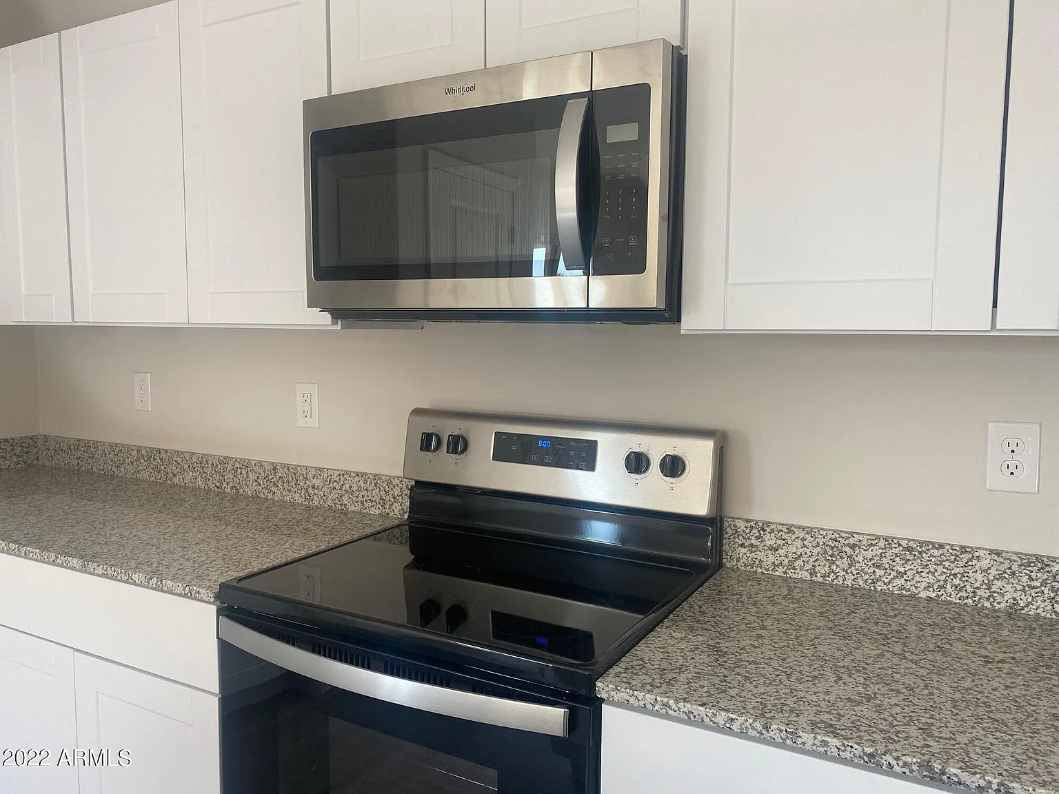 3 bed, 2.0 bath, 1785 sqft, $2,195 — Photo 3