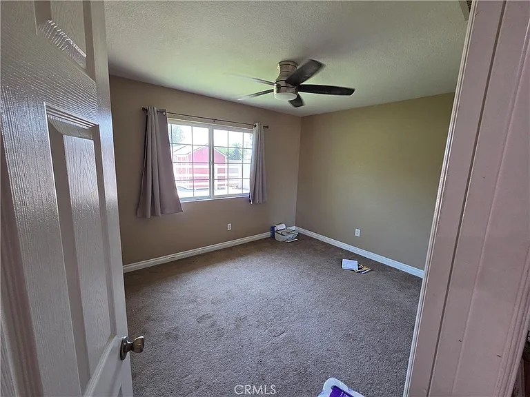 3697 Sierra Ave — Photo 18