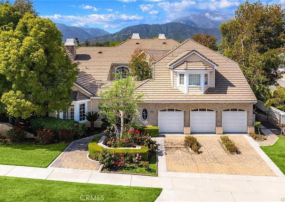 1st image of 779 Coral Tree Way