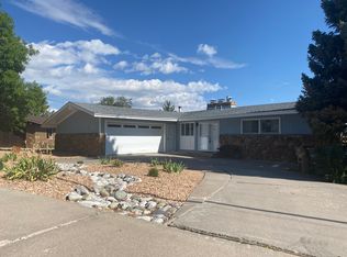260 Navajo Rd, Los Alamos, NM 87544