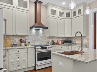 336 Madison Pl, Lexington, KY 40508