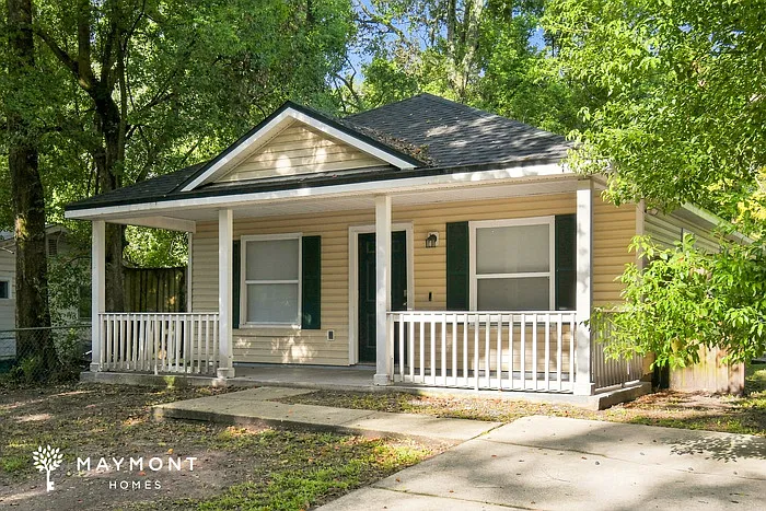 3 bed, 2.0 bath, 1100 sqft, $1,325 — Photo 2