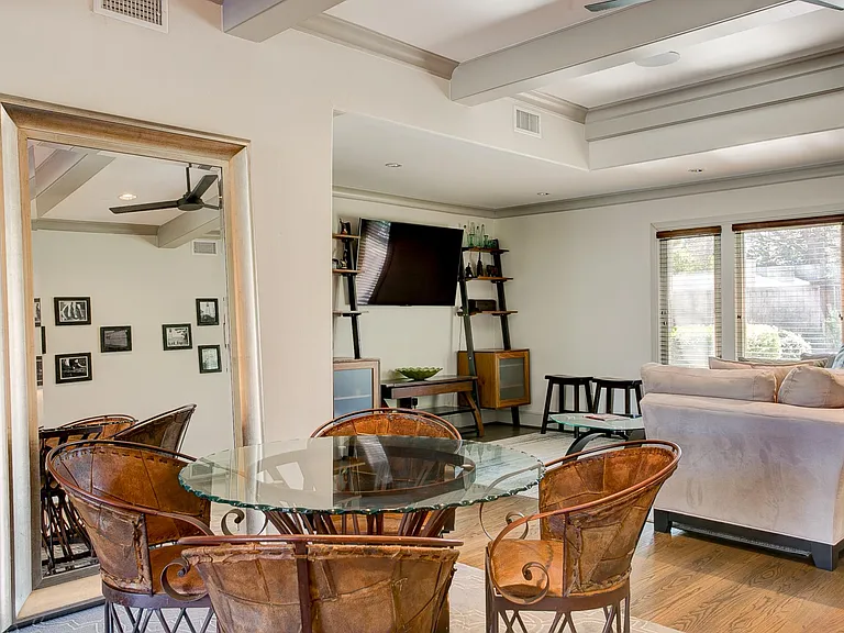 6688 Yosemite Ln — Photo 17