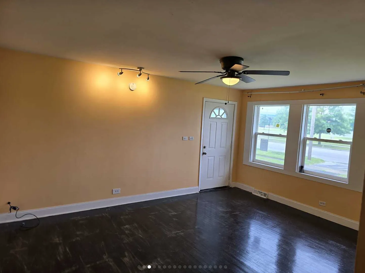 Charming 3-Bedroom Ranch with Modern Updates and Ample Parking — Photo 3
