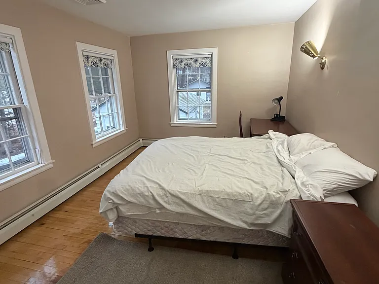 63 Taylor St — Photo 4