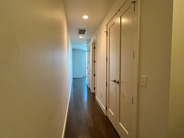 222 West Ave #1510 — Photo 2