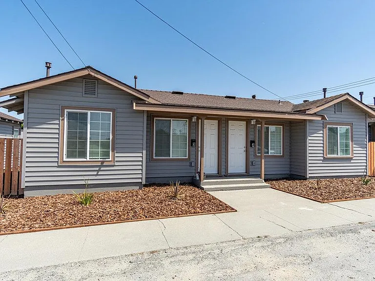 11421 Pajaro St #8 — Photo 22