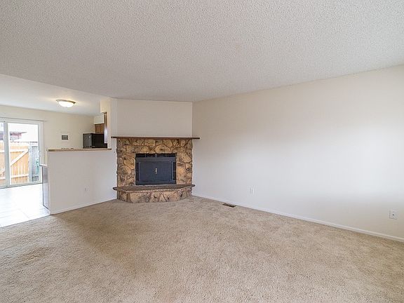 5th image of 7653 Lexington Manor Dr