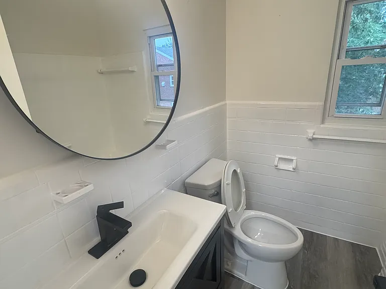 5603 Newton St — Photo 12