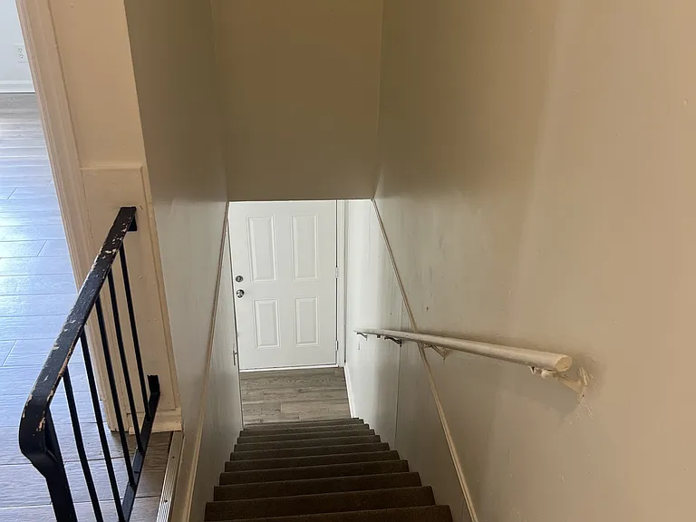 1156 Triple Hill Dr #B — Photo 34