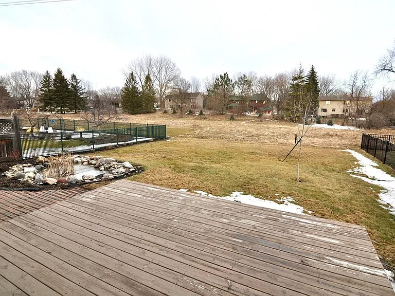 10413 Spyglass Dr — Photo 44