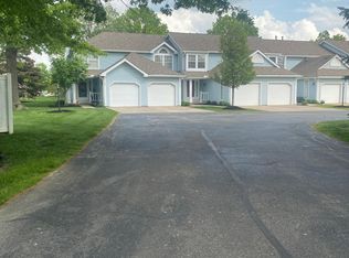 955 Sturbridge Dr, Medina, OH
