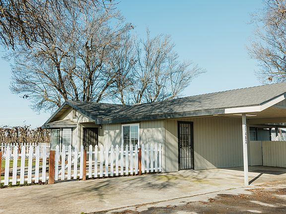 3rd image of 31462 Road 52