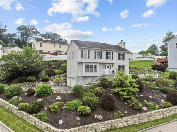 709 Kossuth Place, Peekskill, NY 10566