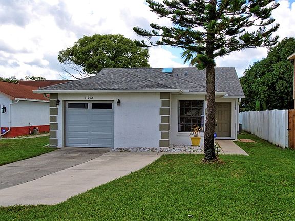 3rd image of 11912 Atlin Dr