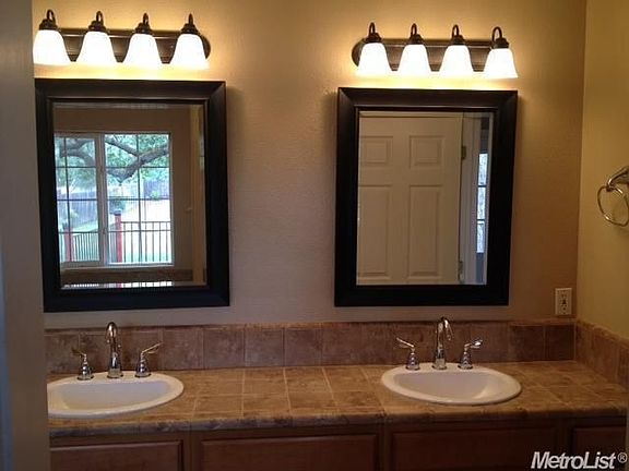 4th image of 9555 Dearwester Ln