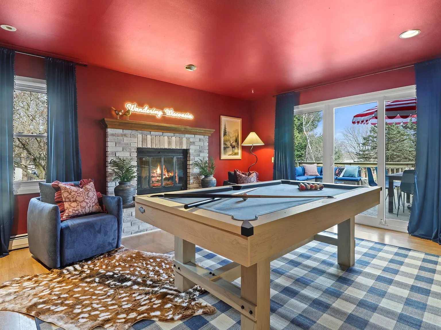 5 bed, 2650 sqft, $5,000 — Photo 2