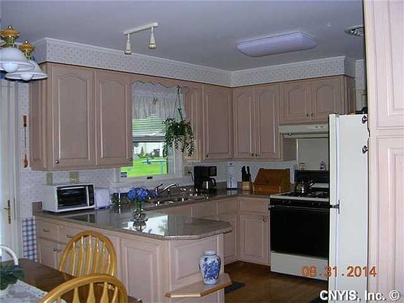 4th image of 8867 Haven Cir
