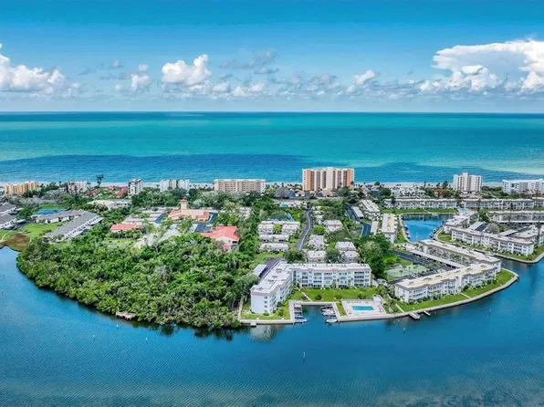 605 SUTTON PLACE #101, LONGBOAT KEY, FL 34228