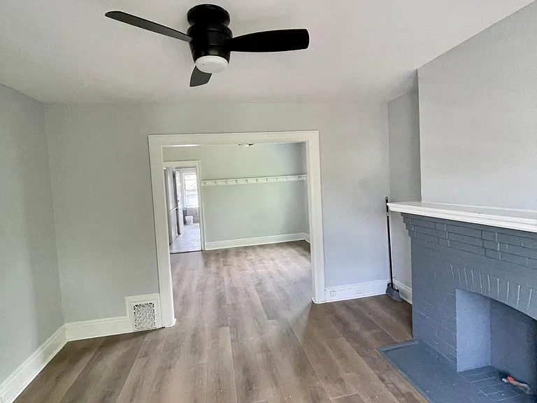 290 Hoyt St #1 — Photo 5